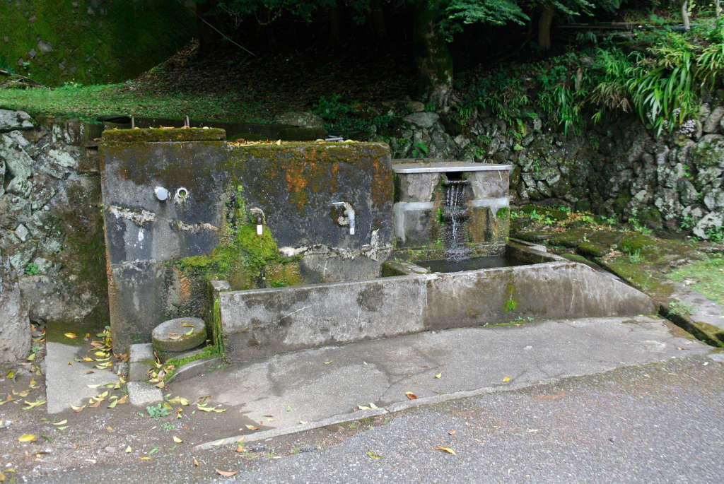 埼玉県飯能市・三輪神社の水