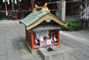 群馬県太田市・冠稲荷神社ご神水