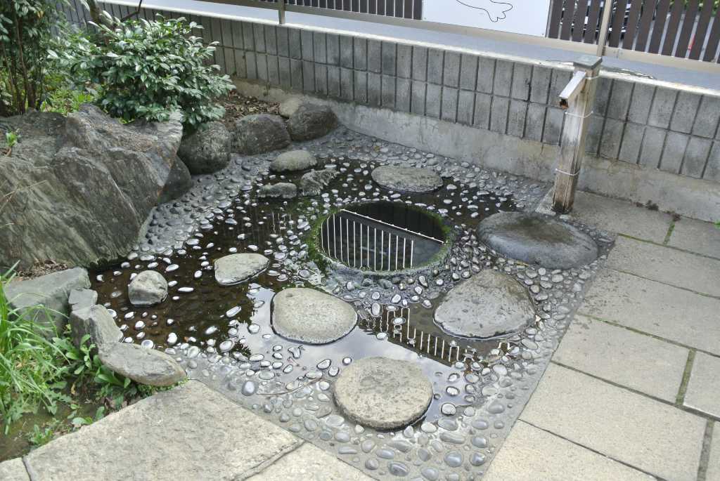 埼玉県川口市・鳩ヶ谷氷川神社御神水