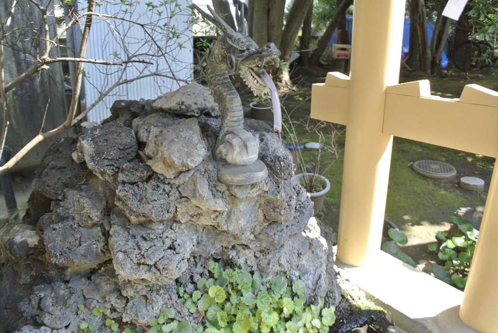 千葉県千葉市・厳島神社（千葉公園隣）