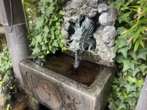 埼玉県さいたま市・身形神社御神水