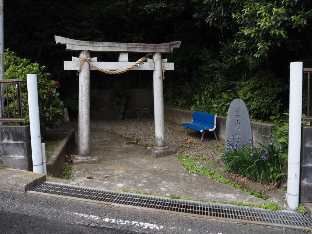 神奈川県川崎市・津田山辯財天の湧水