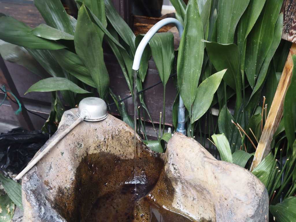 京都府京都市・錦の銘水
