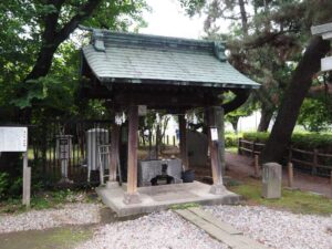 埼玉県さいたま市・田島氷川社 手水舎