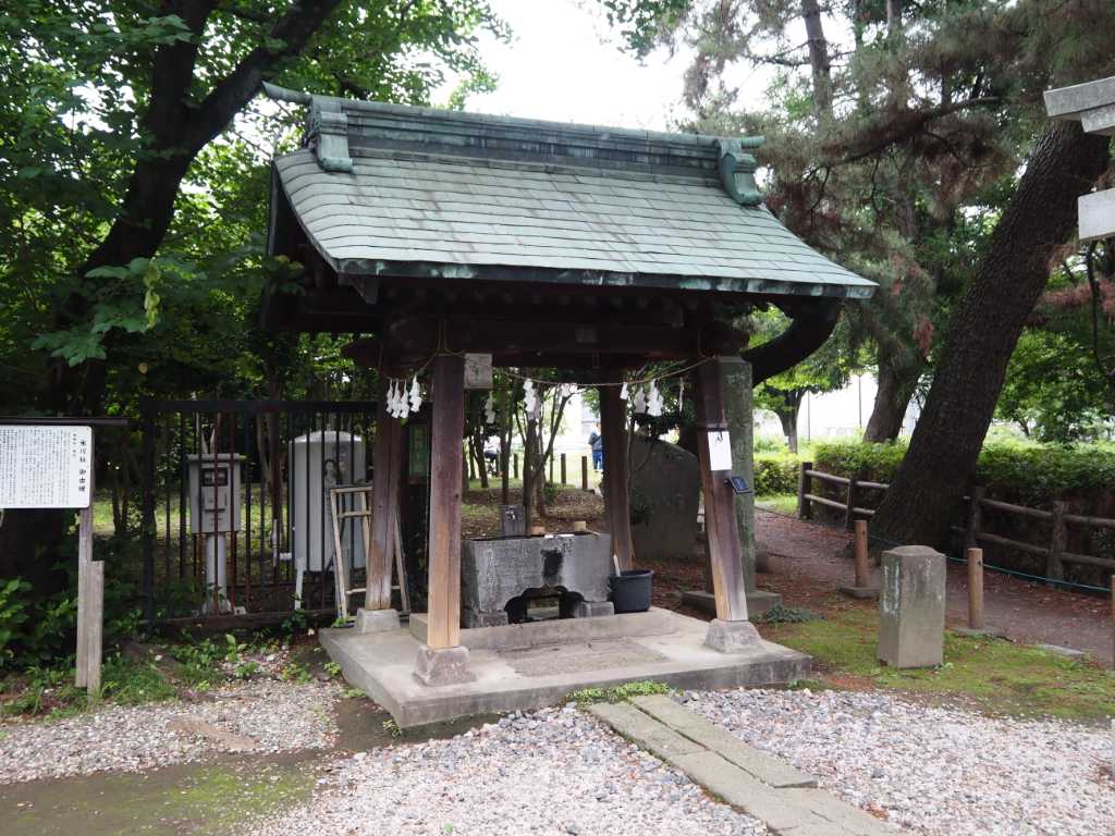 埼玉県さいたま市・田島氷川社 手水舎
