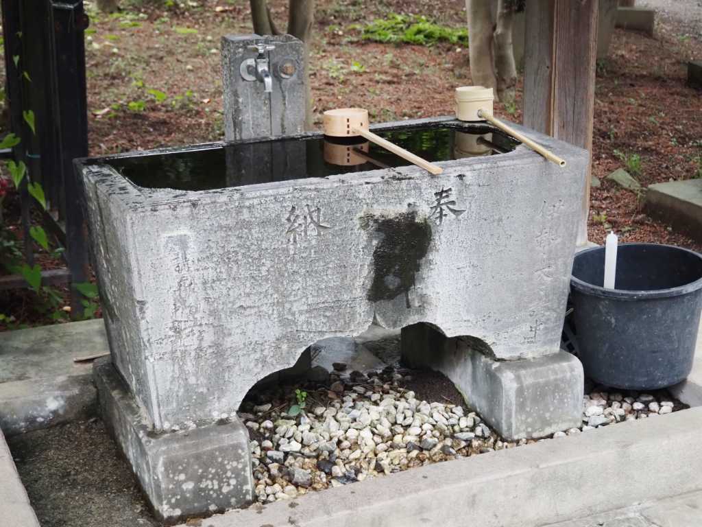 埼玉県さいたま市・田島氷川社 手水舎