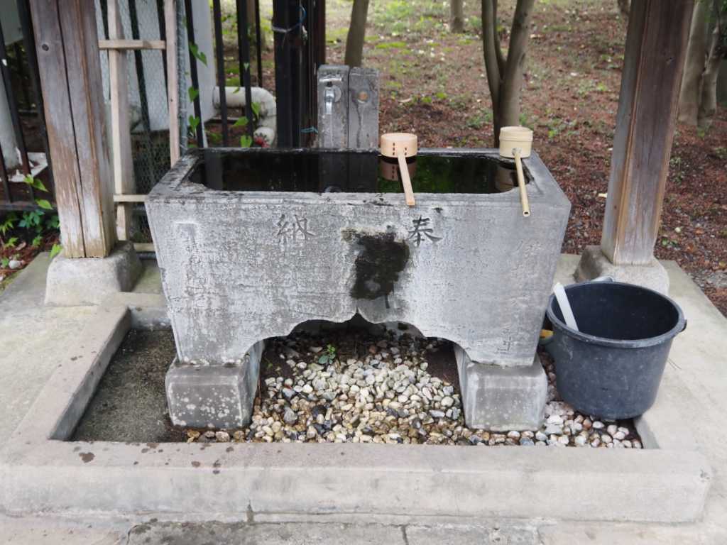 埼玉県さいたま市・田島氷川社 手水舎