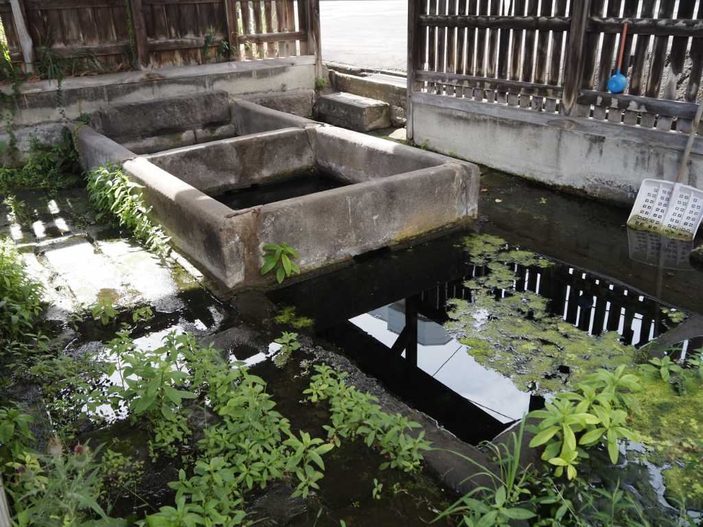青森県弘前市・御膳水